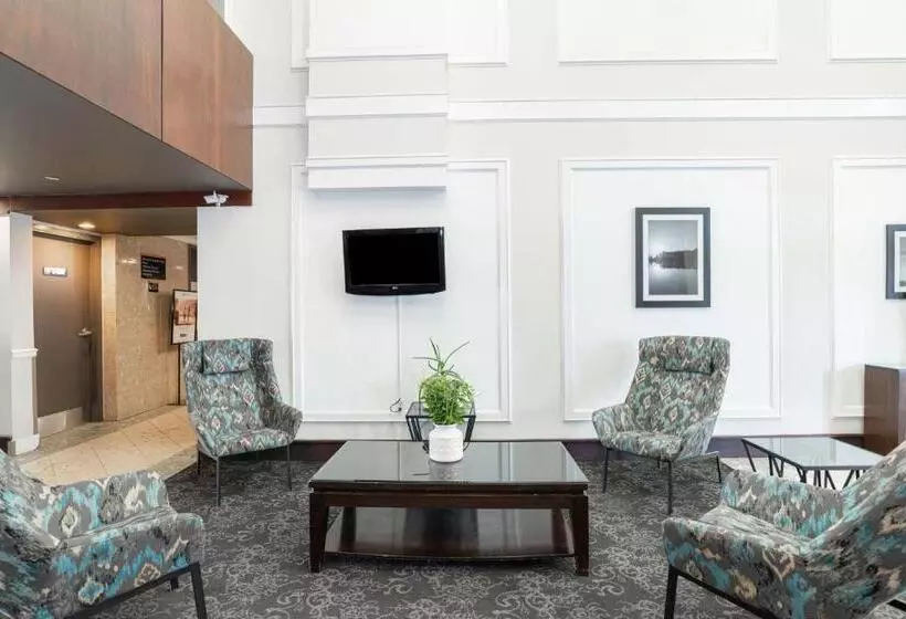 Sandman Hotel Red Deer