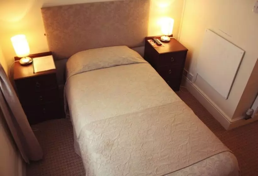 فندق Savoy Court