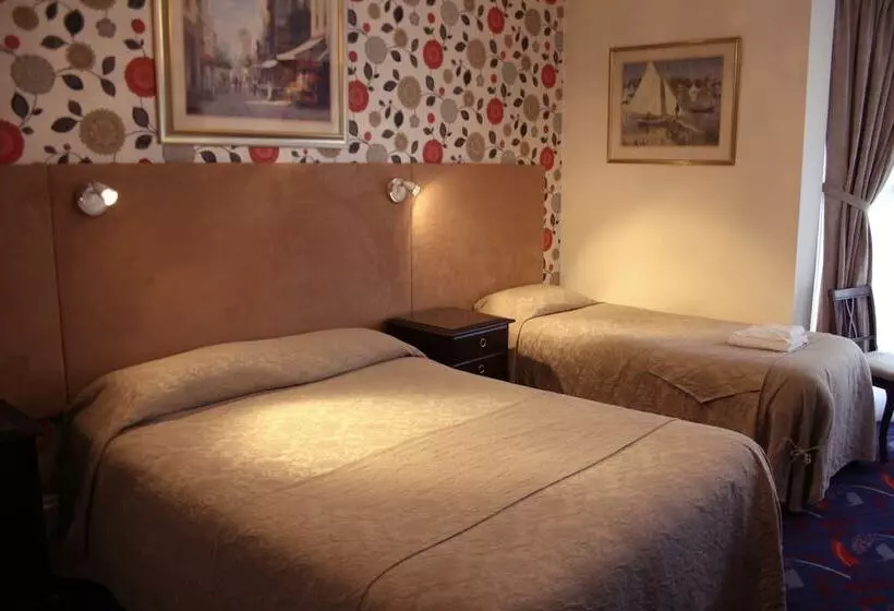 فندق Savoy Court