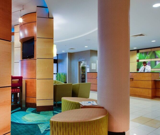 هتل Springhill Suites Savannah Airport