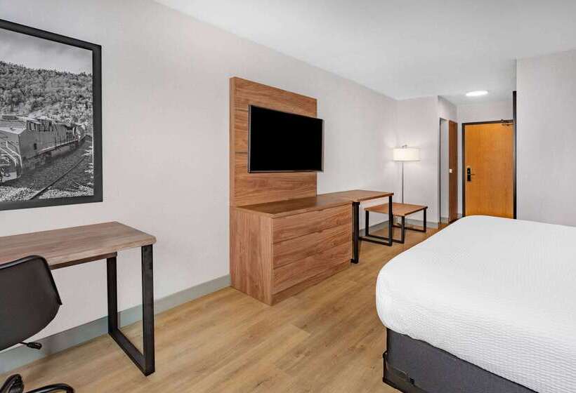 酒店 Super 8 By Wyndham Cornwall On