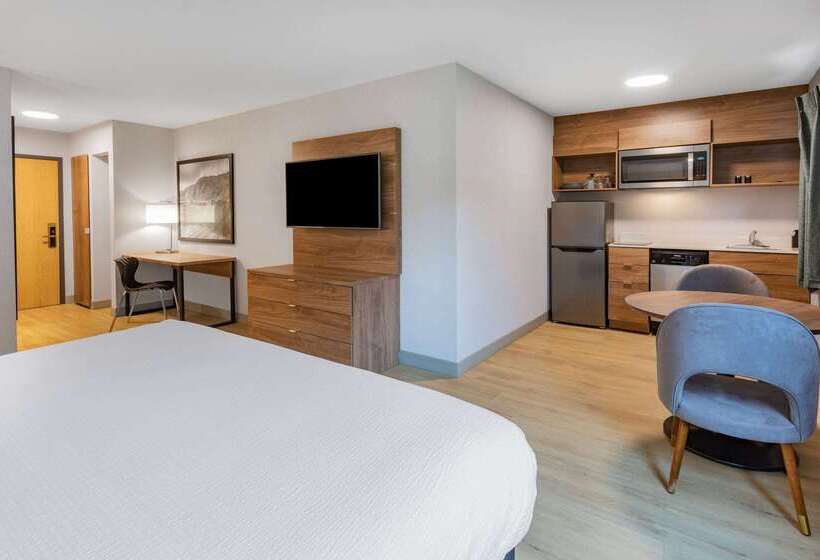 酒店 Super 8 By Wyndham Cornwall On