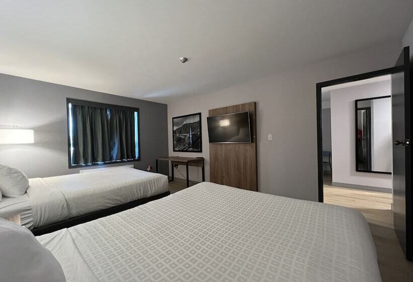 酒店 Super 8 By Wyndham Cornwall On