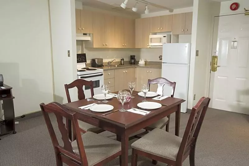 호텔 The Business Inn