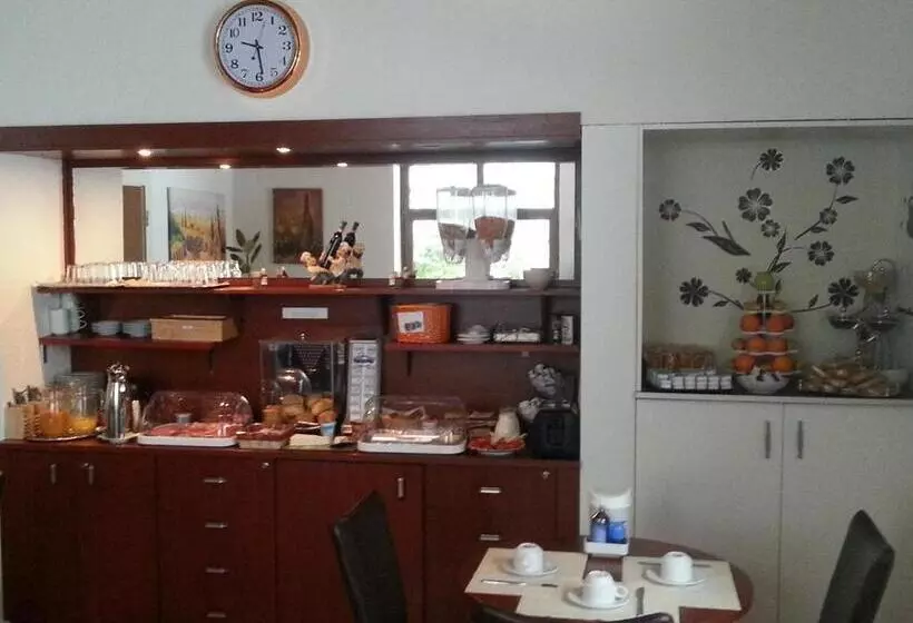 Отель Zum Adler