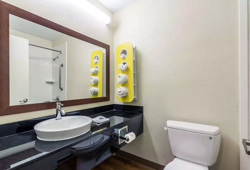 Motel 6 New Brunswick