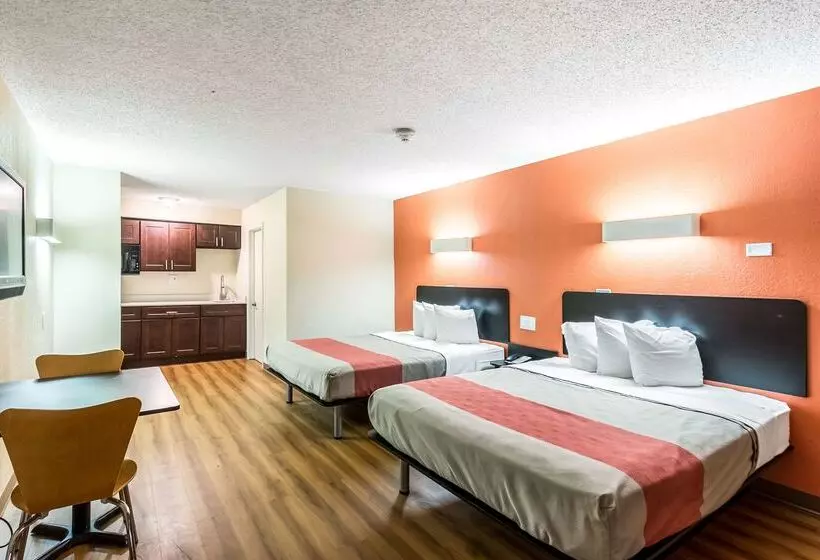 Motel 6 New Brunswick