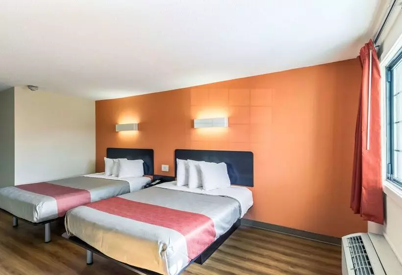 Motel 6 New Brunswick