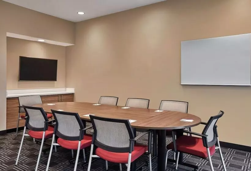 汽车旅馆 Towneplace Suites By Marriott Fort Mcmurray