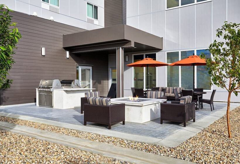 Мотель Towneplace Suites By Marriott Fort Mcmurray