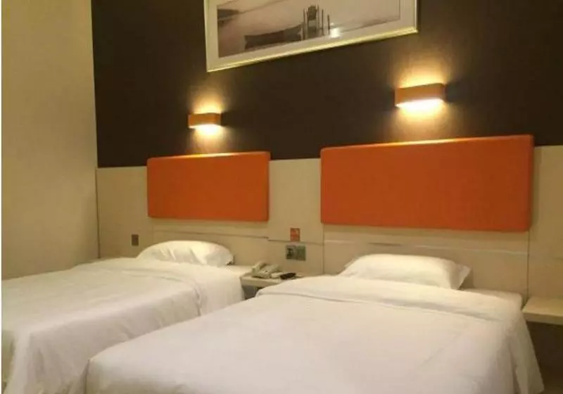 Hotelli 7 Days Premium Guangzhou Chimelong Clifford Estates
