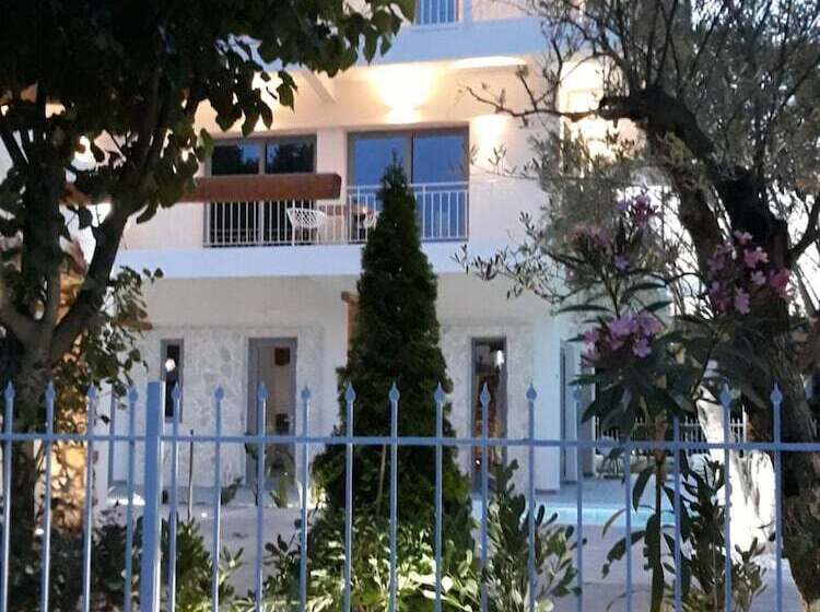 호텔 Agorastos Luxury Living