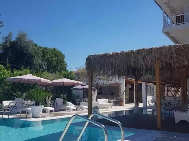 Hotelli Agorastos Luxury Living