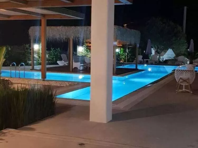 Hotelli Agorastos Luxury Living