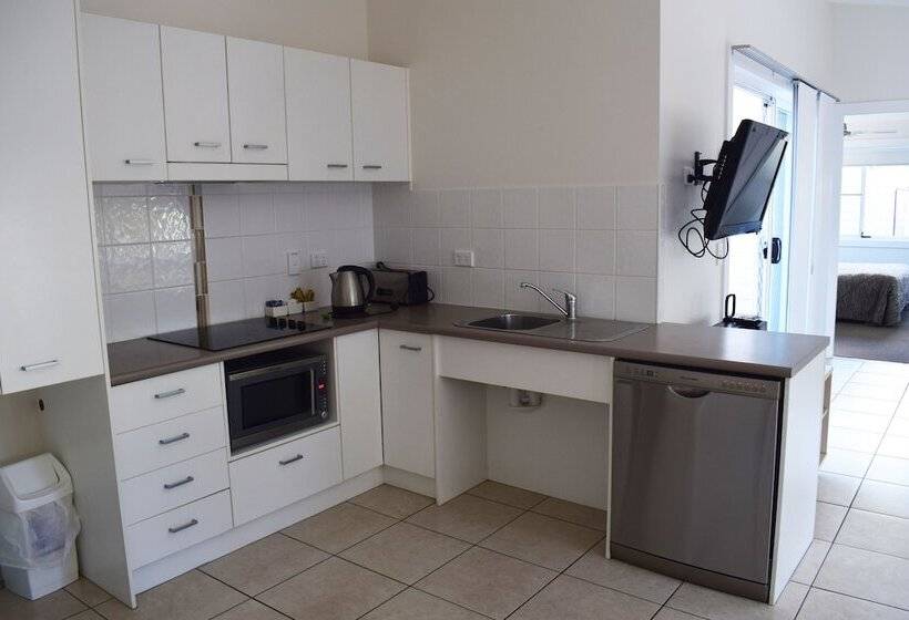 فندق Nrma Stockton Beach Holiday Park