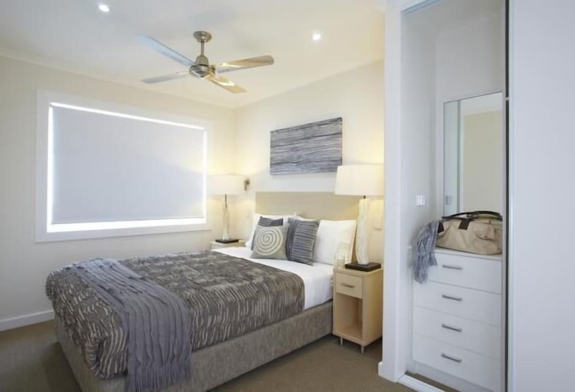 فندق Nrma Stockton Beach Holiday Park