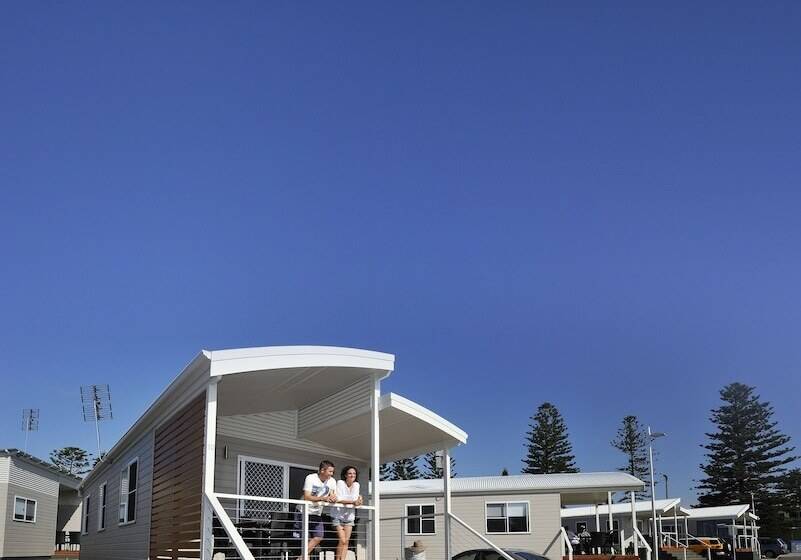 فندق Nrma Stockton Beach Holiday Park