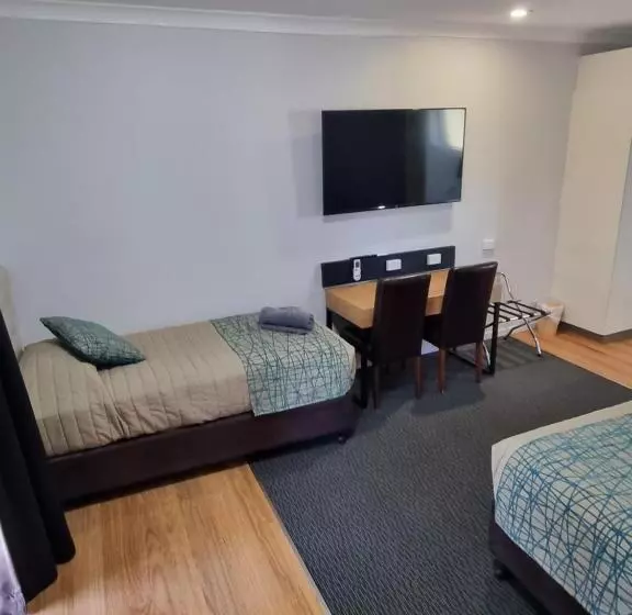 Motelli Australian Homestead Motor Lodge