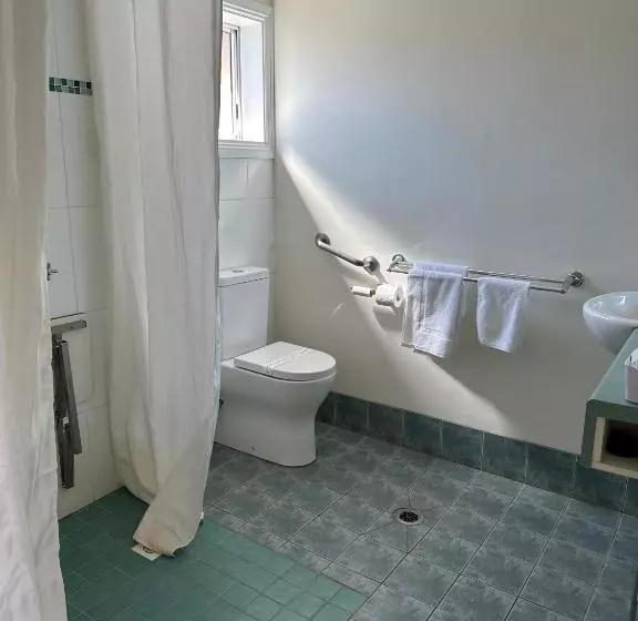 Motelli Colonial Motor Inn