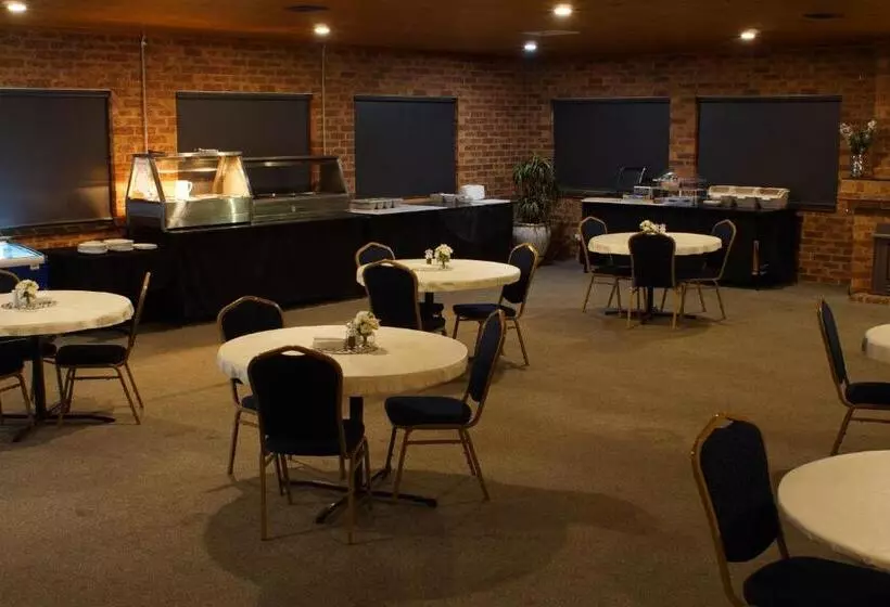 Motelli Colonial Motor Inn