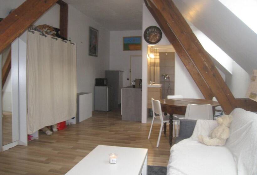 住宿加早餐  Chambres Privatives Chez L Habitant