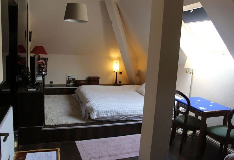 住宿加早餐  Chambres Privatives Chez L Habitant