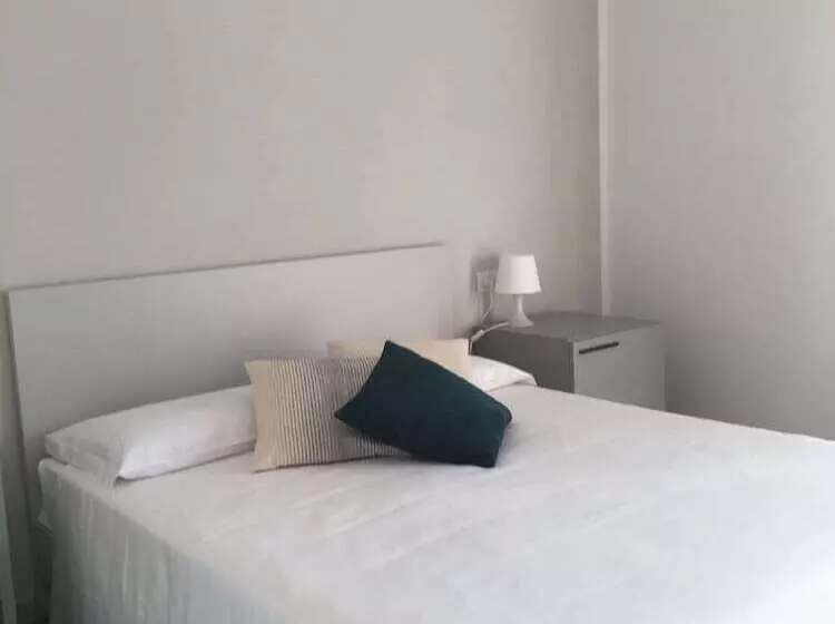 Aamiaismajoitus (B&B) Tramonti E Lago