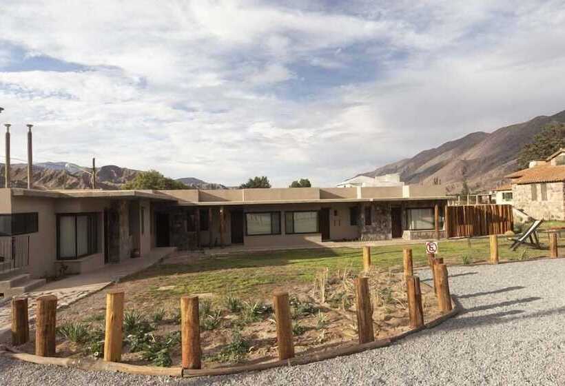 هتل Aguacanto Cabañas