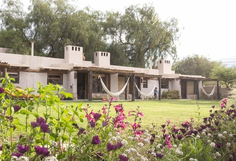 هتل Aguacanto Cabañas