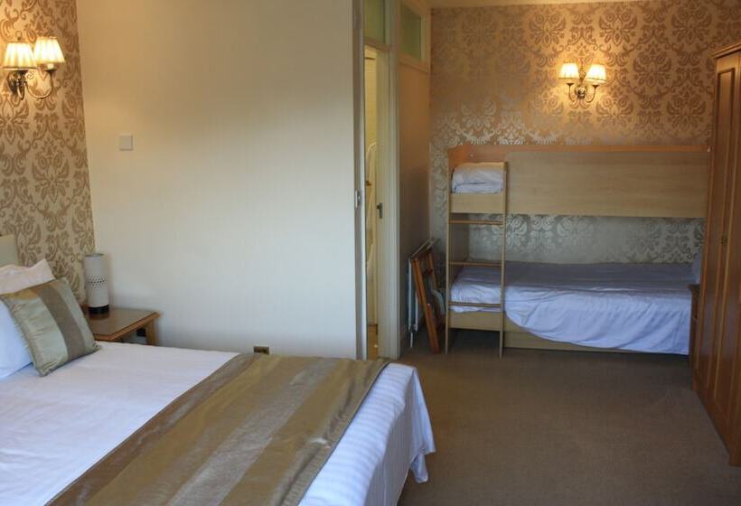 هتل Batch Country House