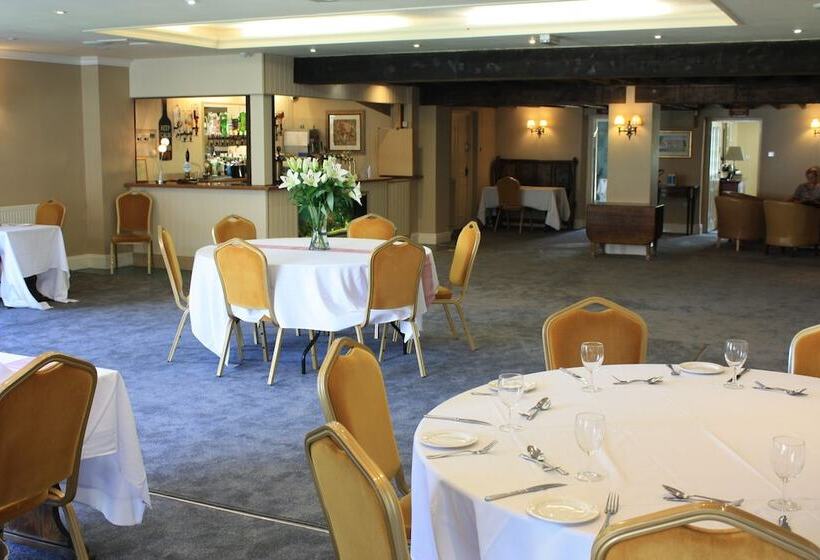 هتل Batch Country House