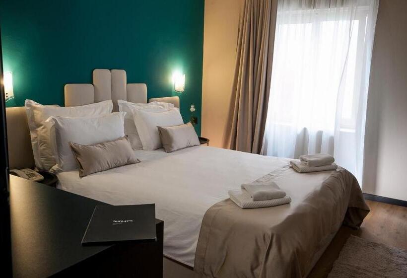 Boutique Hotel Bura 45n