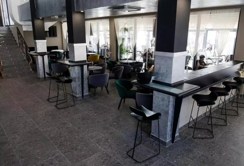 Boutique Hotel Bura 45n