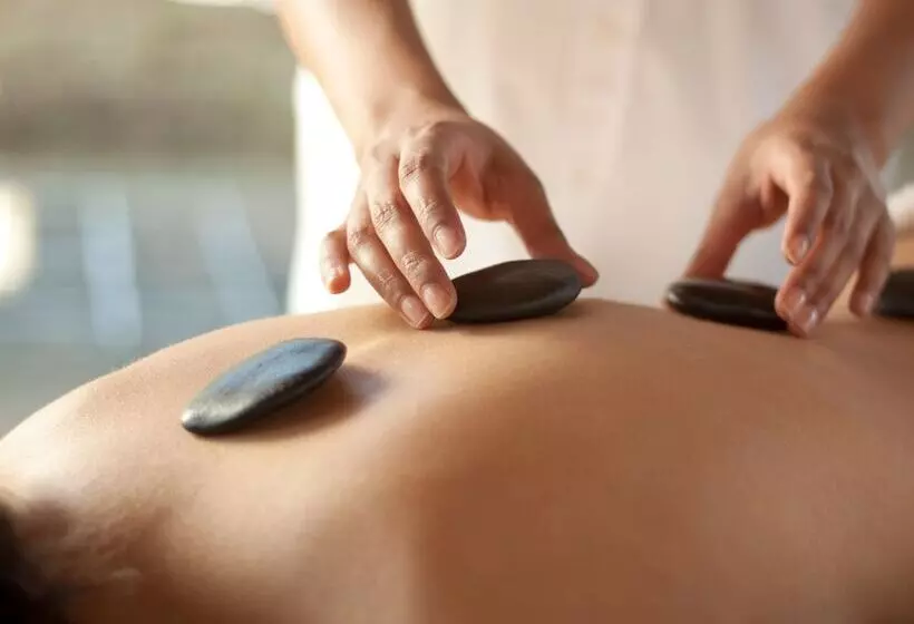 ホテル Iketla Lodge