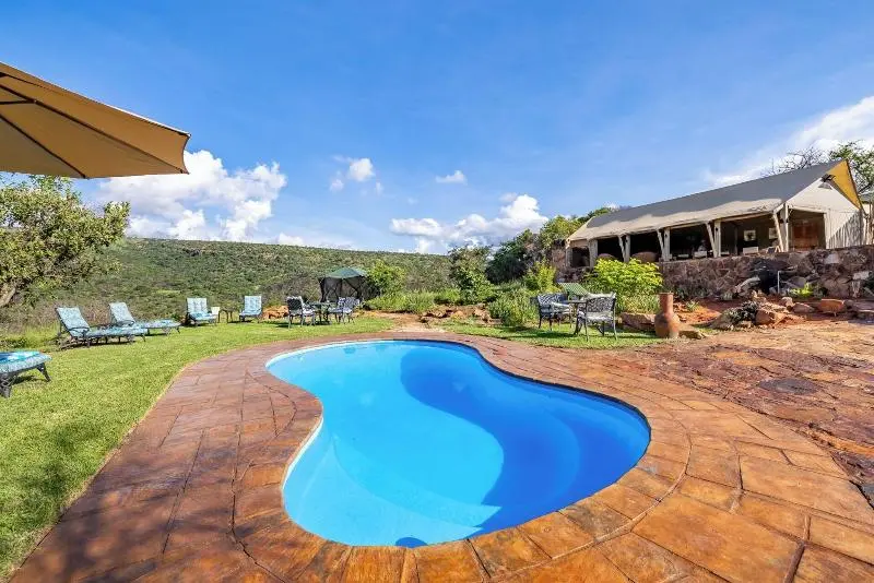 ホテル Iketla Lodge