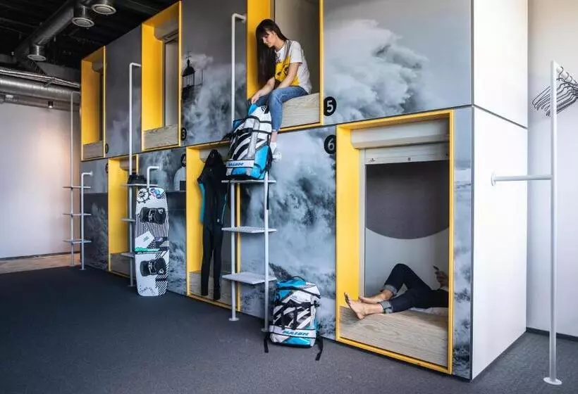 هتل Light House Coliving