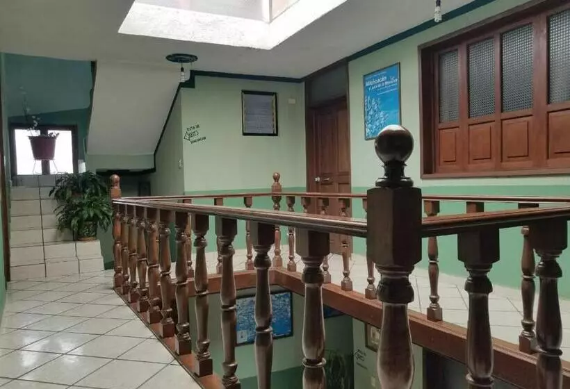 Hotelli San Pablo