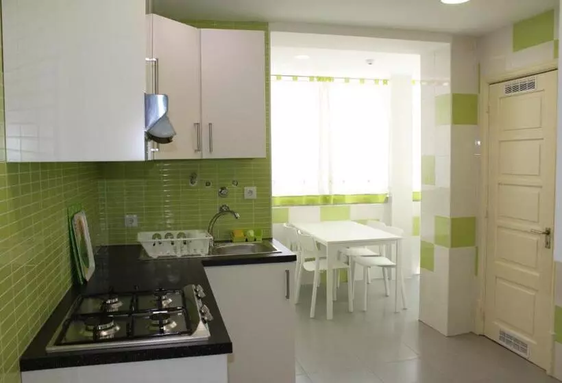 پانسیون Residence Metro Alameda