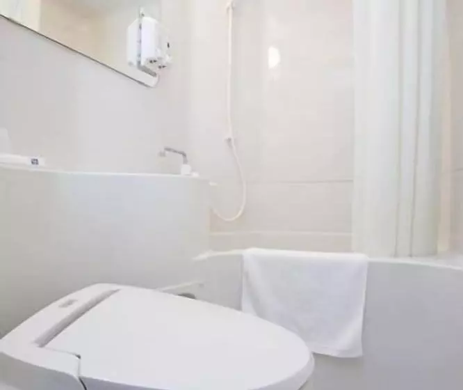 Super Hotel Jr Shin Osaka Higashiguchi