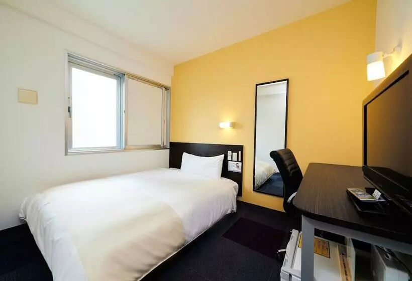 Super Hotel Jr Shin Osaka Higashiguchi