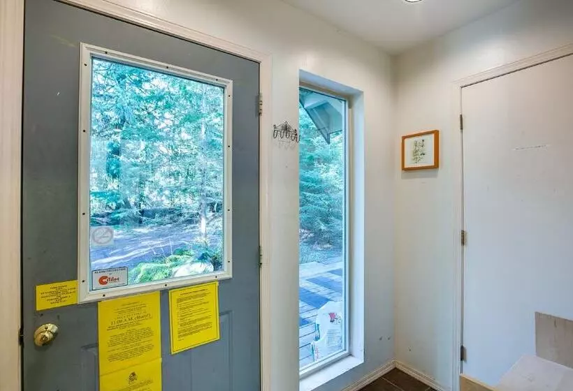 19mbr   Hot Tub   Sauna   Bbq   Pets Ok   Wifi   Sleeps 10