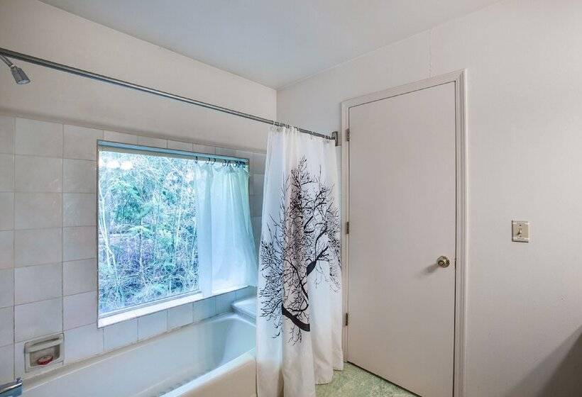 19mbr   Hot Tub   Sauna   Bbq   Pets Ok   Wifi   Sleeps 10