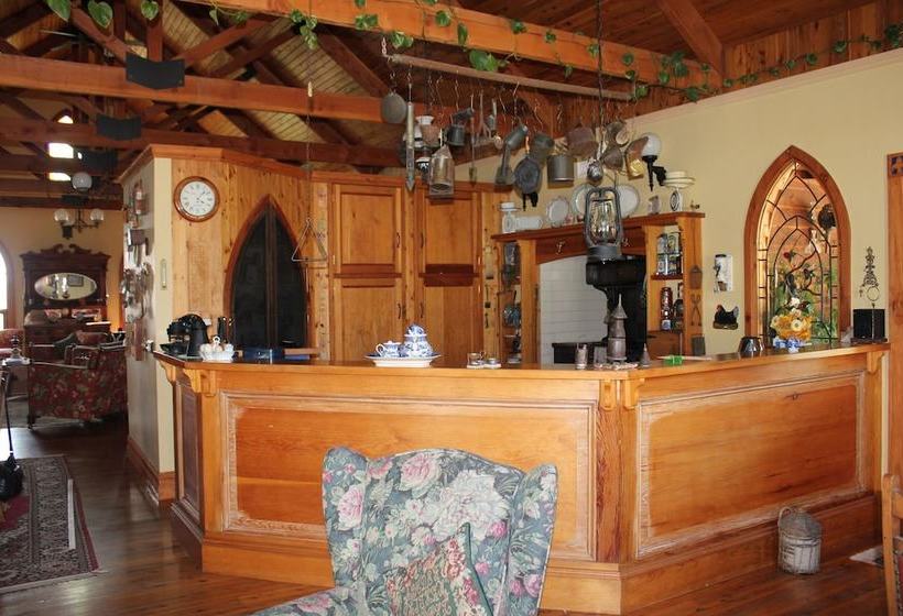 مبيت وإفطار Inspiring Views Artisan Homestead