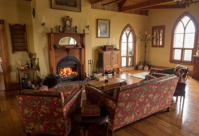 مبيت وإفطار Inspiring Views Artisan Homestead