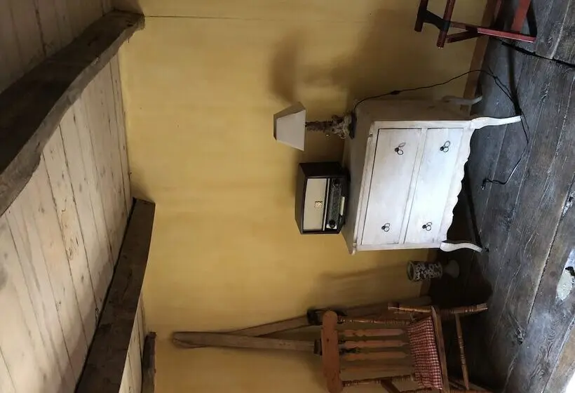 ベッドアンドブレックファースト Le Boustrophedon