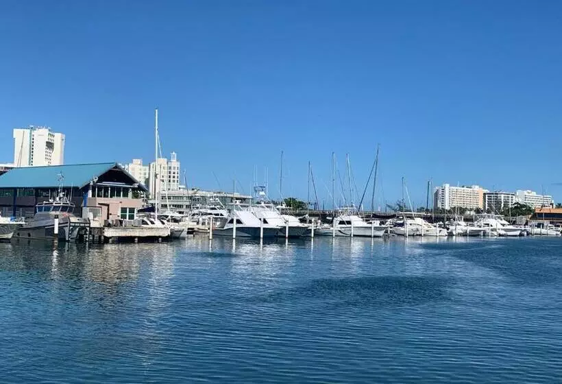 Costa Bahia Hotel Paseo Caribe