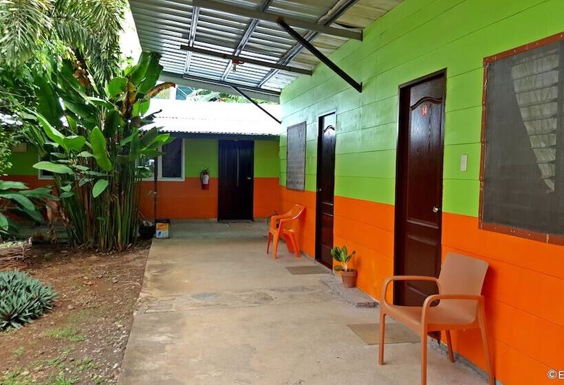 בית מלון כפרי Natuas Cabin