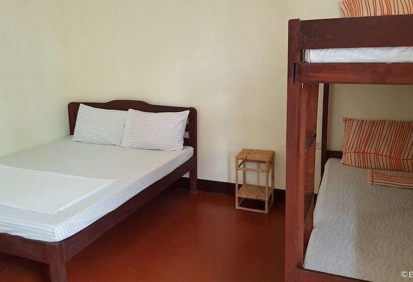 בית מלון כפרי Natuas Cabin