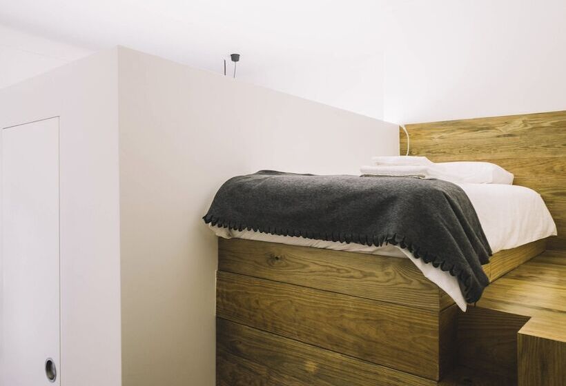 هتل Orm Saraiva De Carvalho Apartments