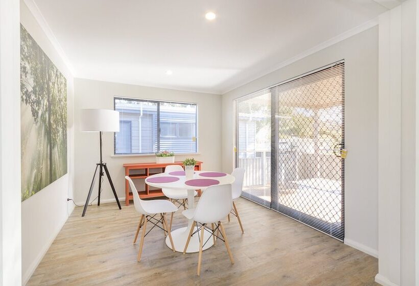 Отель Tasman Holiday Parks  Serpentine Falls